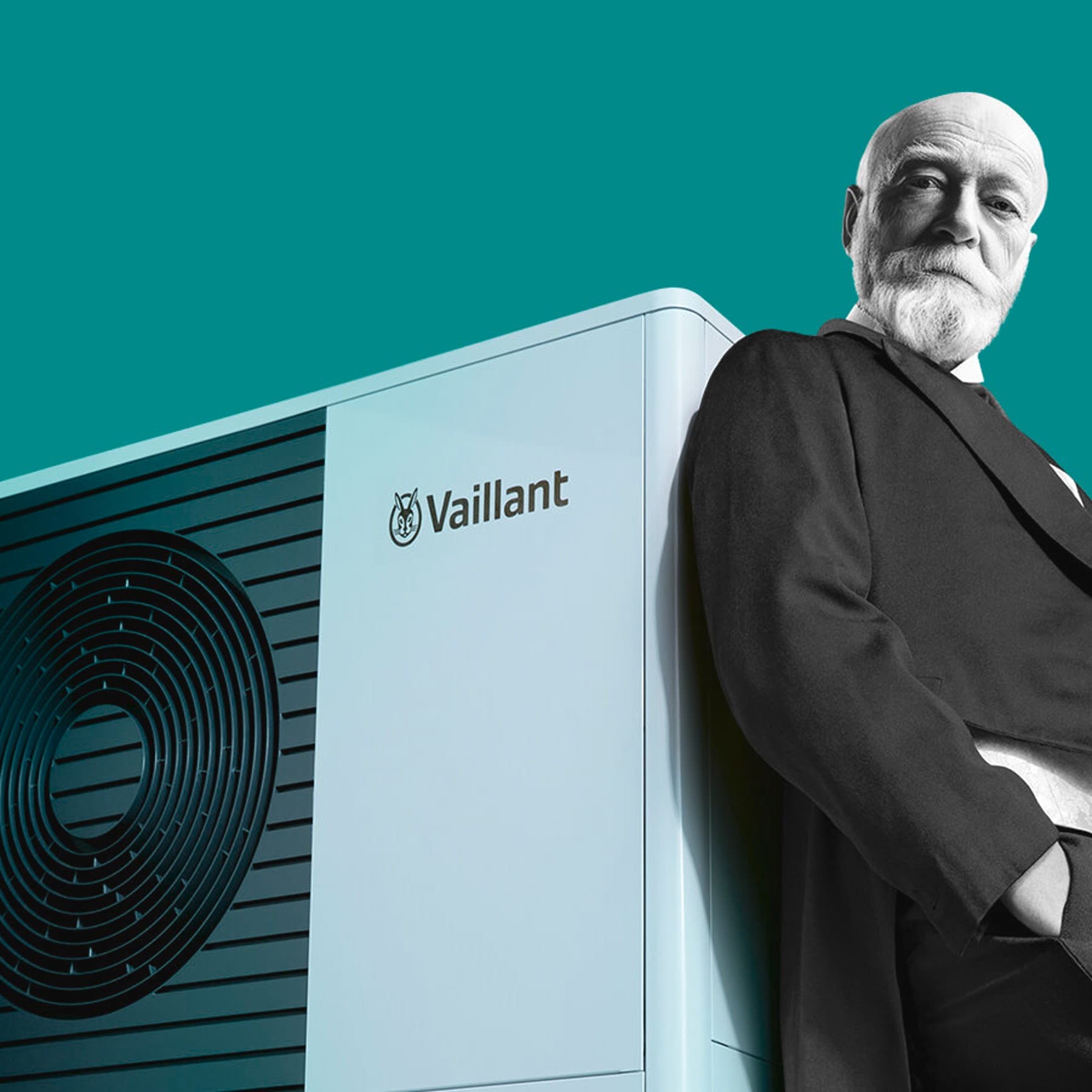 Johann Vaillant apoyado en una bomba de calor.